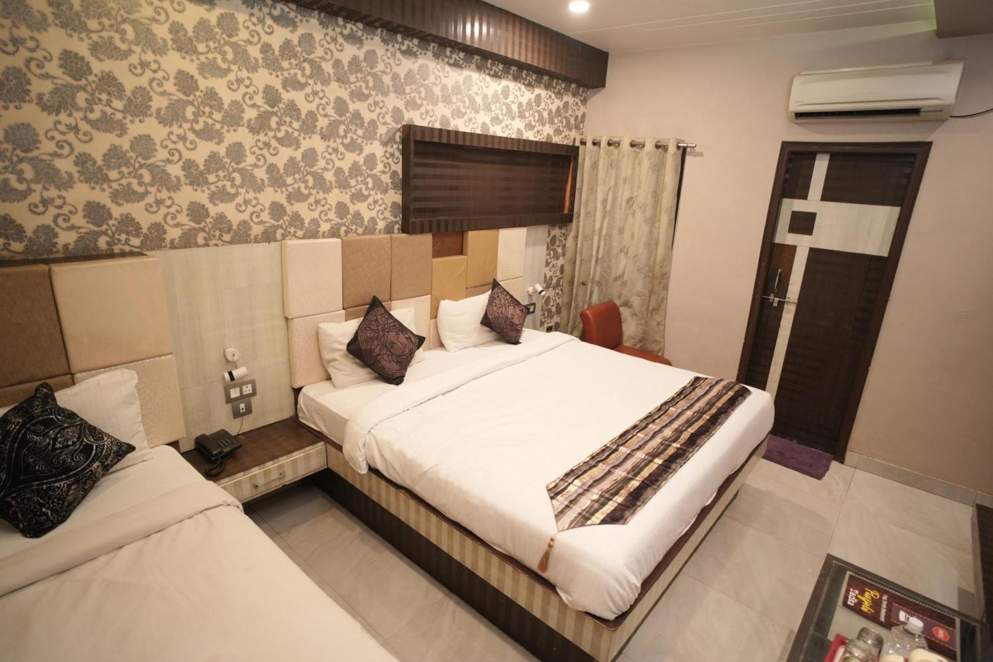 Hotel Rajkamal Near Varanasi Railway Station 外观 照片